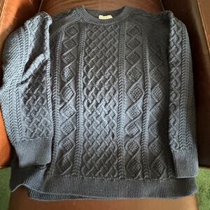 J. Crew women’s cable crew neck navy sweater Large